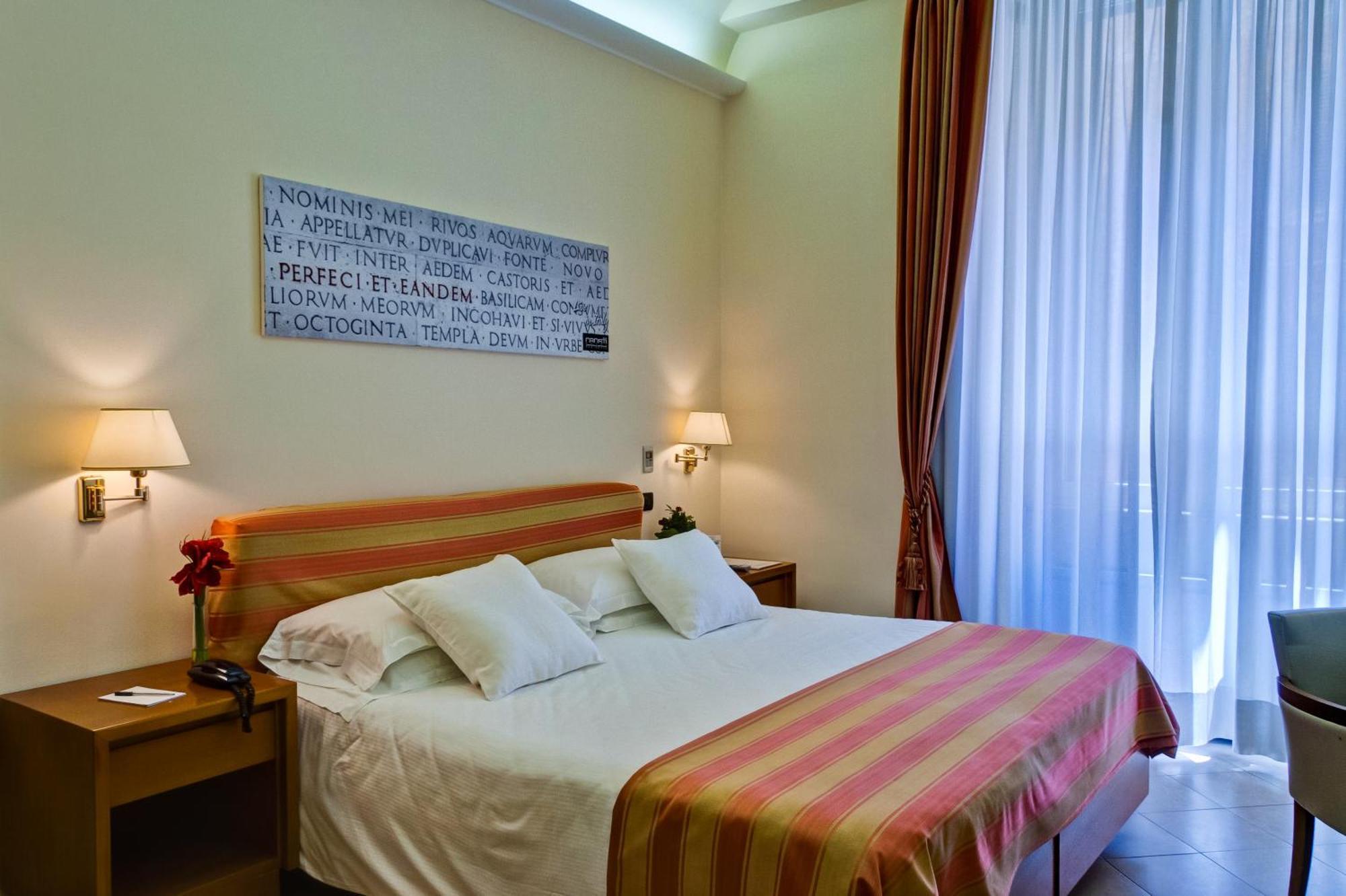 Crosti Hotel — Foto 3